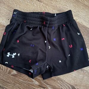 Under Armour Kids Black Patterned Shorts